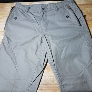 Good Condition khaki cargo pants 32x34